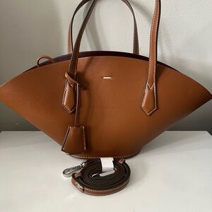 Beautiful Zara bag. Limited edition for sale. First come first serve